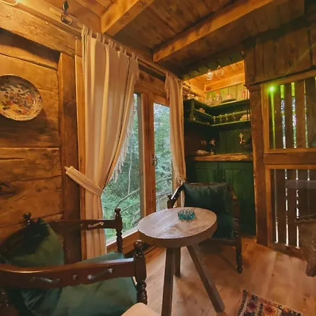 Aparthotel Zeni De Vore Serender & House