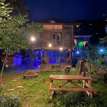 Zeni De Vore Serender & House Aparthotel Rize